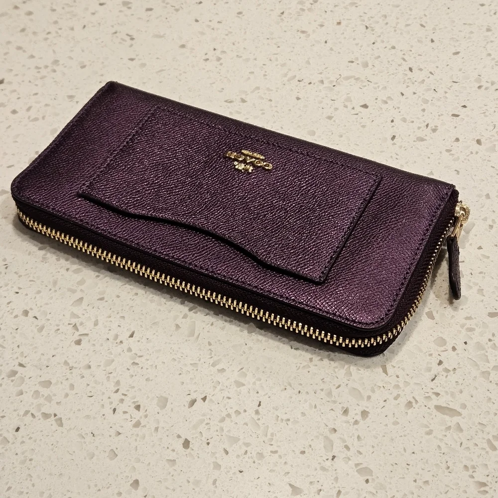 Coach Shiny Plum Purple Zip Accordion Wallet Full Size Organizer RARE